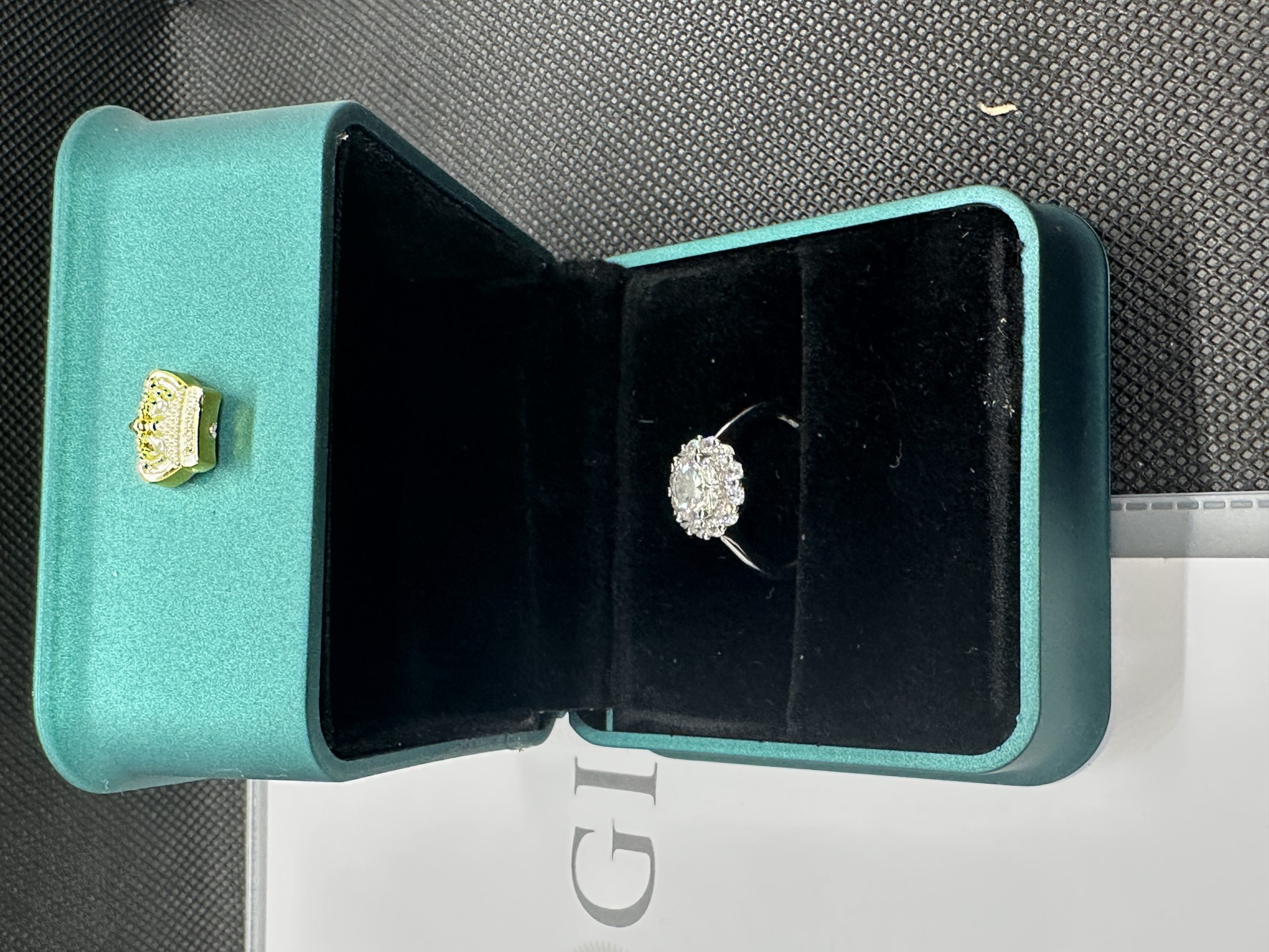 天然ダイヤモンド1.01ct Au750（あおかえで）