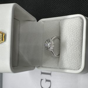 ダイヤモンド指輪 ピュア ダイヤモンド 天然ダイヤモンド1.01ct GIA鑑定書 AU750指輪