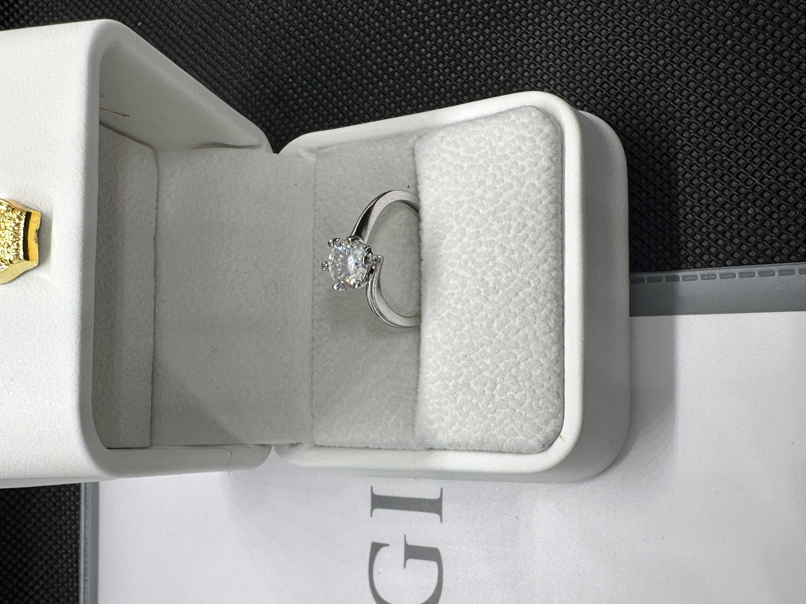 ダイヤモンド指輪 カシケイ ジュエリー 天然ダイヤモンド1.01ct GIA鑑定書 AU750指輪