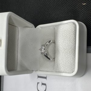 ダイヤモンド指輪 ダイヤモンド チャーム 天然ダイヤモンド1.01ct GIA鑑定書 AU750指輪