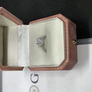 ダイヤモンド指輪 プラチナ ダイヤ 指輪 天然ダイヤモンド1.01ct GIA鑑定書 AU750指輪