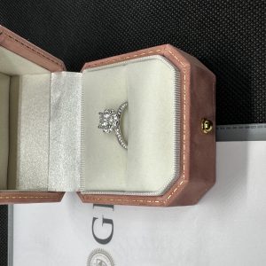 ダイヤモンド指輪 ダイヤモンド 天然ダイヤモンド1.01ct GIA鑑定書 AU750指輪