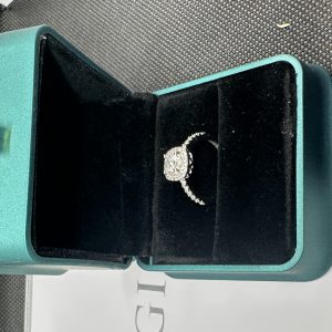 ダイヤモンド指輪 本物 の ダイヤモンド 天然ダイヤモンド1.01ct GIA鑑定書 AU750指輪